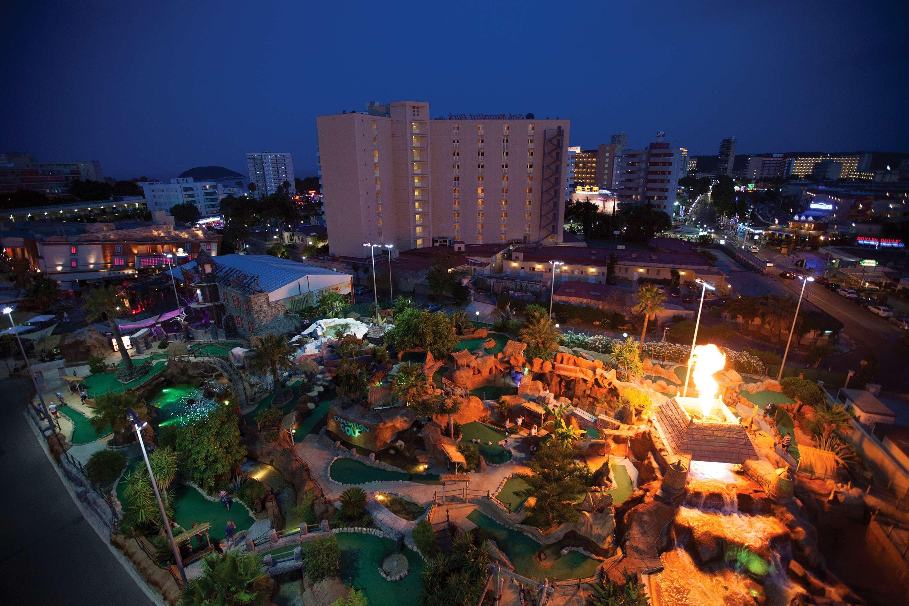 Sol Katmandu Park & Resort Magaluf  Buitenkant foto